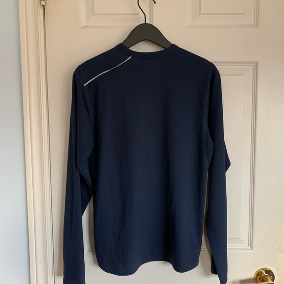 Nike Dri-fit Long Sleeve - Picture 2 of 6